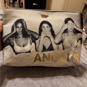 NWOT Victoria's Secret Cosmetic Bag